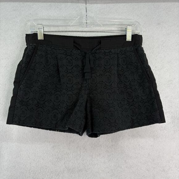 Loft Women’s Shorts Size‎ 4 Black Floral Lace Overlay Bohemian Vacation Travel - Picture 1 of 6
